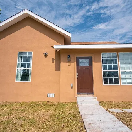 Charming 3Br2Ba Gem Close To Downtown Riverwalk